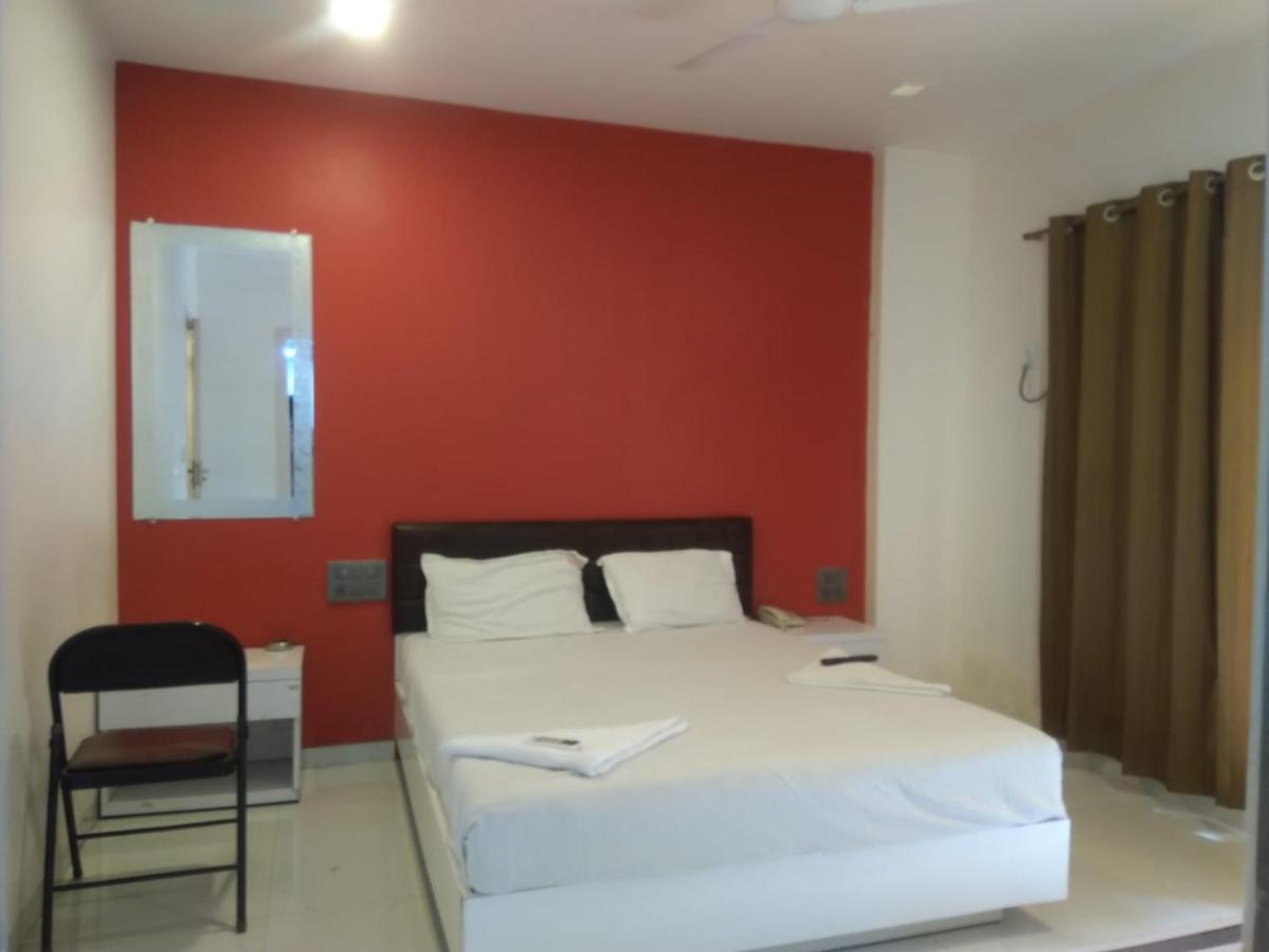 Sky Mahal Hotell Mumbai Eksteriør bilde
